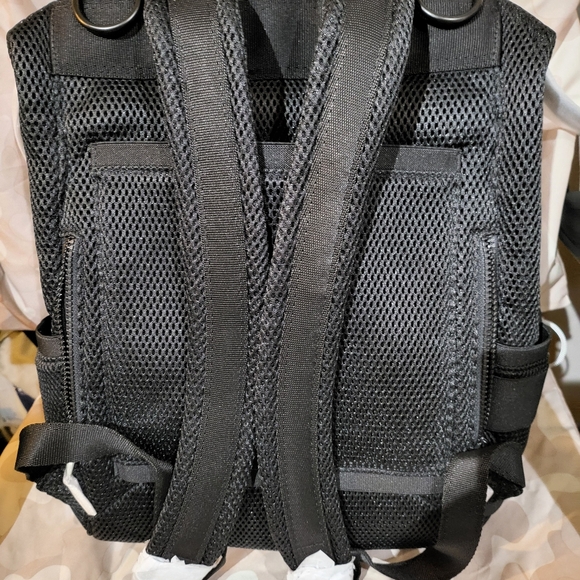 Onyx Air Mesh Indi Dagne Dover Large Diaper Backpack - Picture 4 of 9